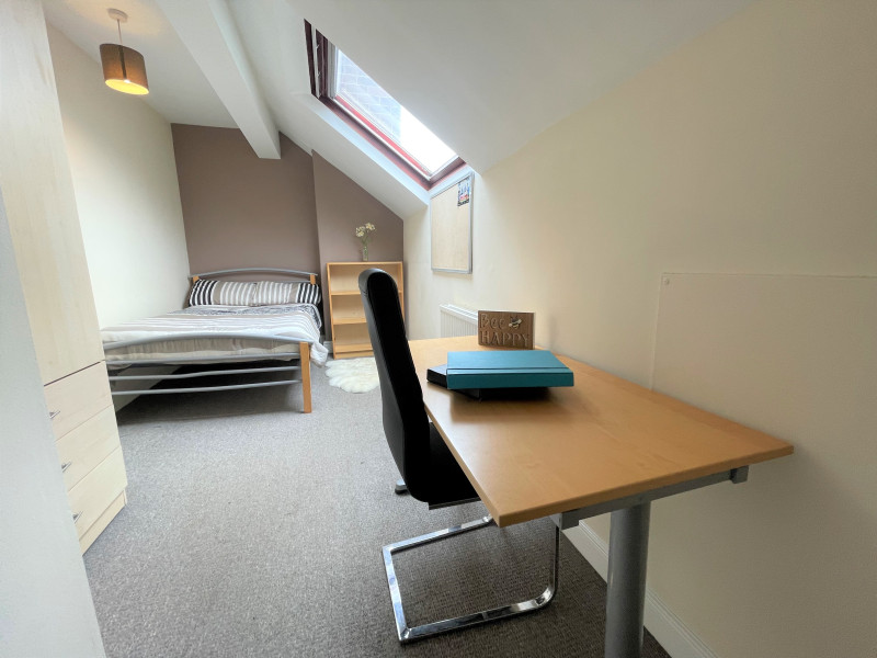 Bedroom 6 at 56 Wadbrough Road